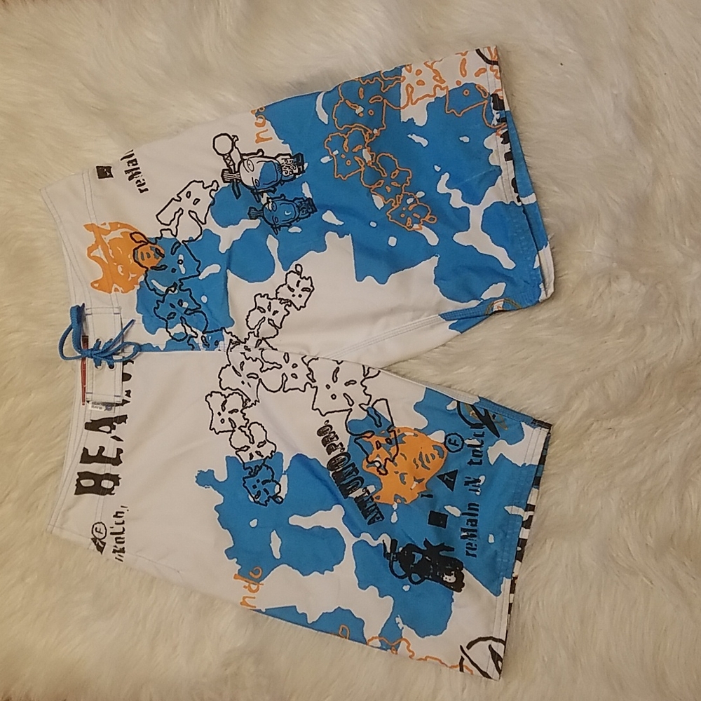BEACH RAYS SWIM SHORTS